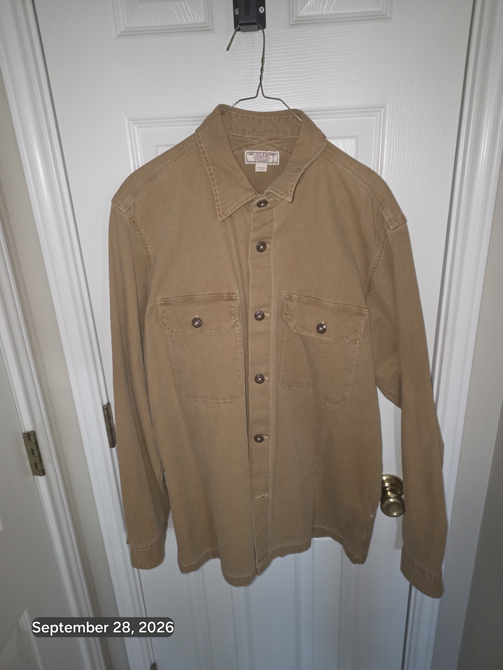 Wallace & Barnes Men's Casual Button-Down Shirt Jacket in Tan